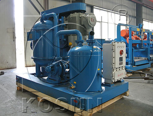 Drilling mud degasser in solids control system
